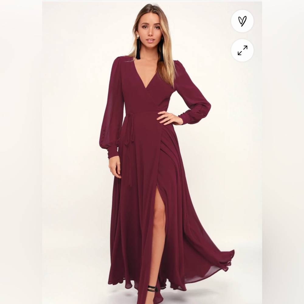 Lulu’s Burgundy Long Sleeve Dress